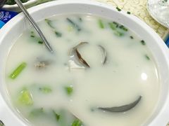 -鹏城人家海鲜酒家·23年老字号(较场尾店)
