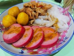 庙街招牌四拼-大囍牛物·香港车仔面(巴黎春天成山店)