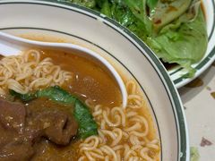 沙嗲牛肉出前一丁-华嫂冰室(尖沙咀店)