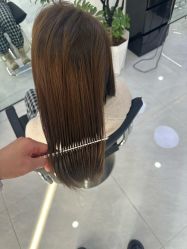 -V7 HAIR SALON