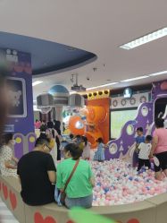 -孩子王童乐园(马群店)