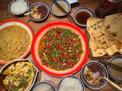 -泥糊破店小酒馆·团建聚餐(南京西路店)