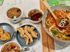 -百春原湖南牛肉粉(百联世纪店)