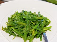 -彩云天云南餐厅