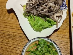 水爆肚-裕合顺清真餐厅·回民老菜·大连海鲜·特色烧烤(西安路店)