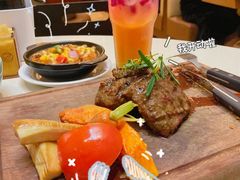 烤澳洲牛板腱牛扒-和平馆·地道港澳茶餐厅(西门口店)