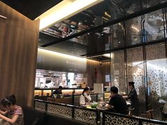 -捞王锅物料理(上海世茂广场店)