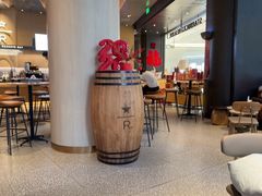 -星巴克臻选(上海合生汇1F店)