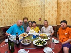 -鑫渔港海鲜本地菜·山海关浑锅(东戴河店)