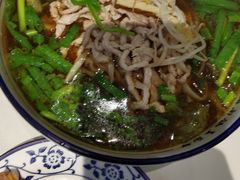 -镇南锅盖面馆(解放路店)