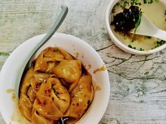 蛋黄鲜肉大馄饨-饨顿香馄饨