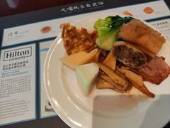 -武汉世茂希尔顿酒店·汇·全日餐厅