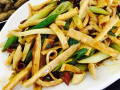 -瑞杰烧烤店·24小时营业(山东路店)