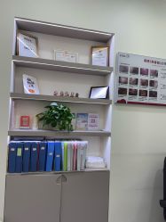 -苗方清颜专业祛痘·皮肤管理