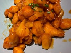 -蜜桃餐厅·伴山(绿宝广场店)