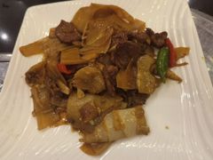 酸笋炒牛肉-美极鲜食坊(宝安南路店)