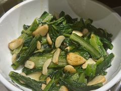 蒜泥油麦菜-一味大院•桐庐菜传承店(春江路店)