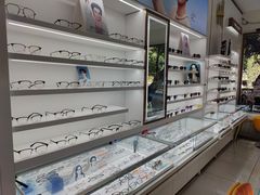 -精视达眼镜•专业儿童配镜中心(学府大道店)