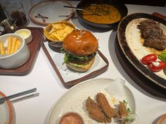 -阿妮叶李(光谷世界城店)