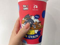-瑞幸咖啡(江汉路中山大道店)