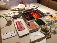 -海底捞火锅鲜切牛肉主题店(长寿路店)