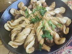 -八次方密云水库鱼粘卷子·熏鸽子·农家菜