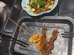 -马路牙子烧烤音乐酒馆(望京店)