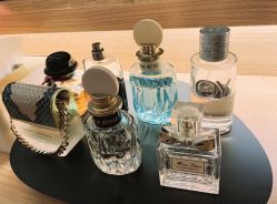 -KINI绮丽·美学肌SPA进口仪器专业店