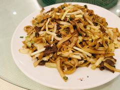 干炒牛河-万山楼海鲜酒家·二十三年老字号