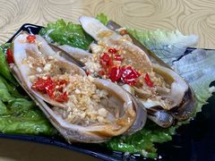 -崴海渔村(虹梅路店)