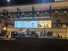 -星巴克(北京西站5号候车室)