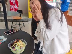 -夏食光安顺小舒冰粉冰浆(甲秀楼店)
