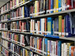 -南山图书馆(常兴路店)