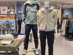 -翠微百货(龙德店)