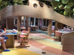 -水桶王国主题餐厅·聚会·生日派对·亲子活动·家庭套餐(亚龙湾希尔顿店)