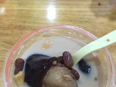 -八婆婆烧仙草(中山路店)