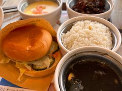 安格斯牛肉芝士堡-魏家凉皮(博水商务大厦店)