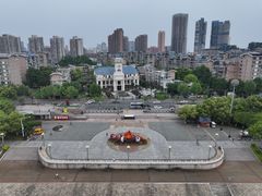 -Big House当代艺术中心