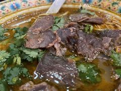 -金杨拉面王小吃面馆·牛三宝面·红烧牛肉粉
