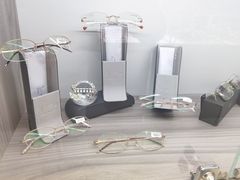 -眼博士眼镜(临港宝龙店)