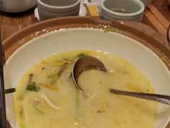 -云海肴汽锅鸡·云南小炒(曲江大悦城店)