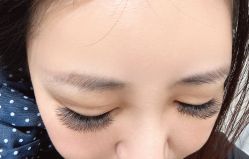 -七彩虹美甲美睫 半永久