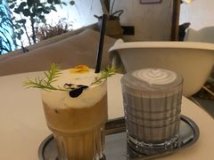 -浮漫咖啡(镜湖万达广场店)