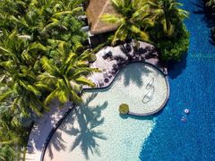 -三亚湾海居铂尔曼度假酒店