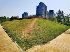 -元大都城垣遗址公园