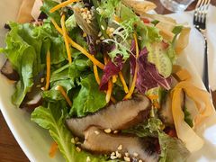 泰式炭烤猪颈肉沙拉-UPPER KITCHEN(延安路店)