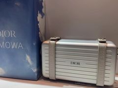 -妃鱼奢侈品回收寄卖(太古汇店)
