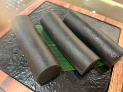 香滑黑芝麻卷-喜喜酒家·纯手工点心·粤菜