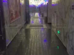 -K歌之王量贩式KTV(洪楼店)