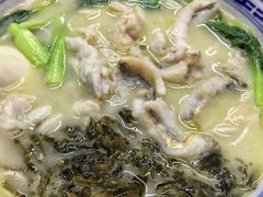 -明呈黄鱼面馆(斜土路店)